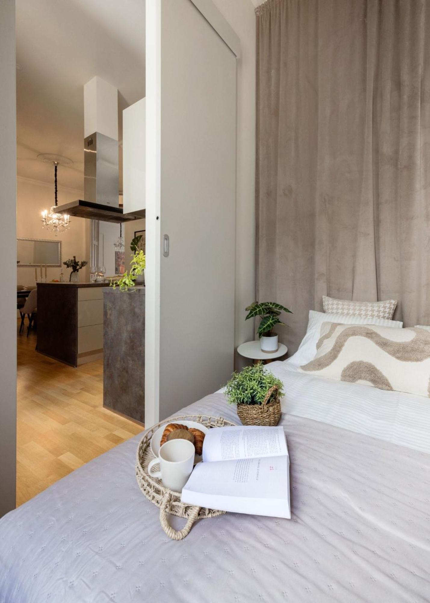 Timeless Elegant Apartment By Opera House Budapeşte Dış mekan fotoğraf